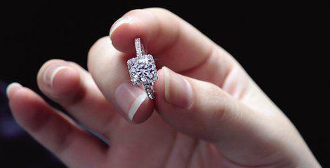 吃瓜开口钻戒,揭秘“吃瓜开口钻戒”的独特魅力